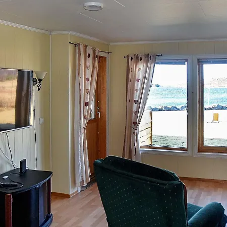 Nyaraló Holiday Home Aukra *